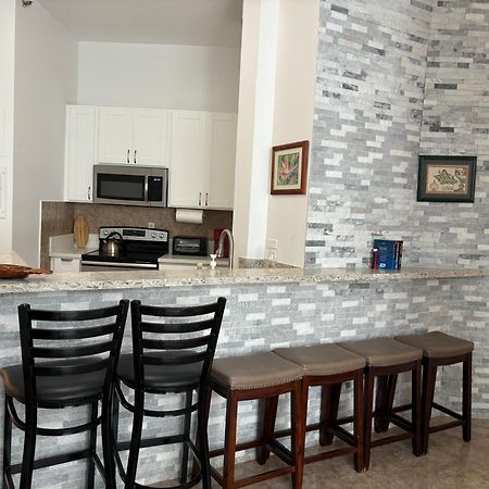 2Br Downtown High Ceiling Free Parking And Wifi Apartment Honolulu Bagian luar foto