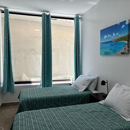 2Br Downtown High Ceiling Free Parking And Wifi Apartment Honolulu Bagian luar foto