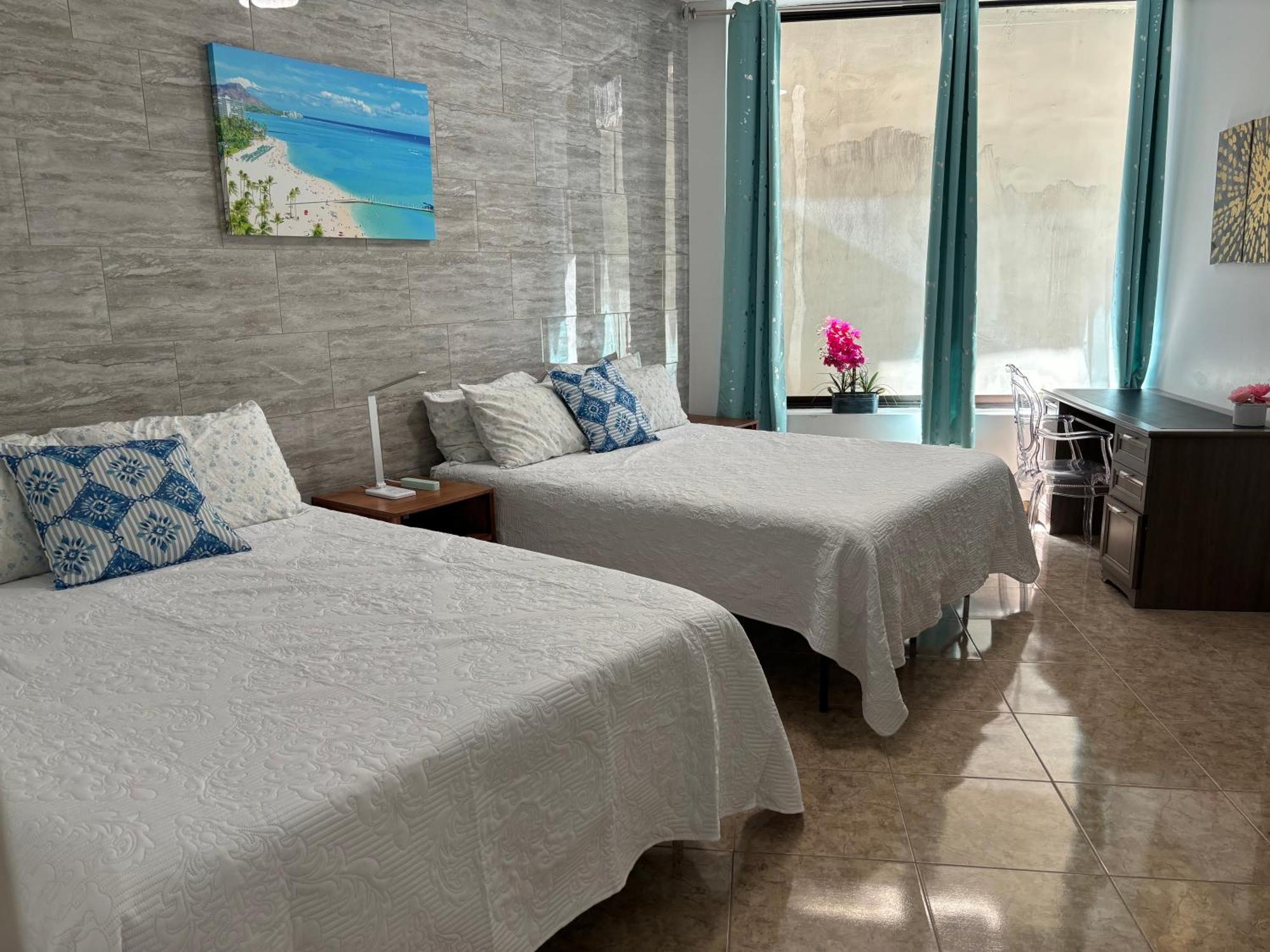 2Br Downtown High Ceiling Free Parking And Wifi Apartment Honolulu Bagian luar foto